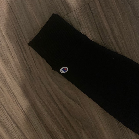 Champion Hoodie - Brand New with Tags - Picture 2 of 3